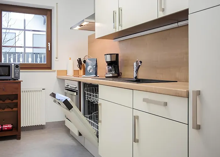 Bear Am Skihang Winterberg